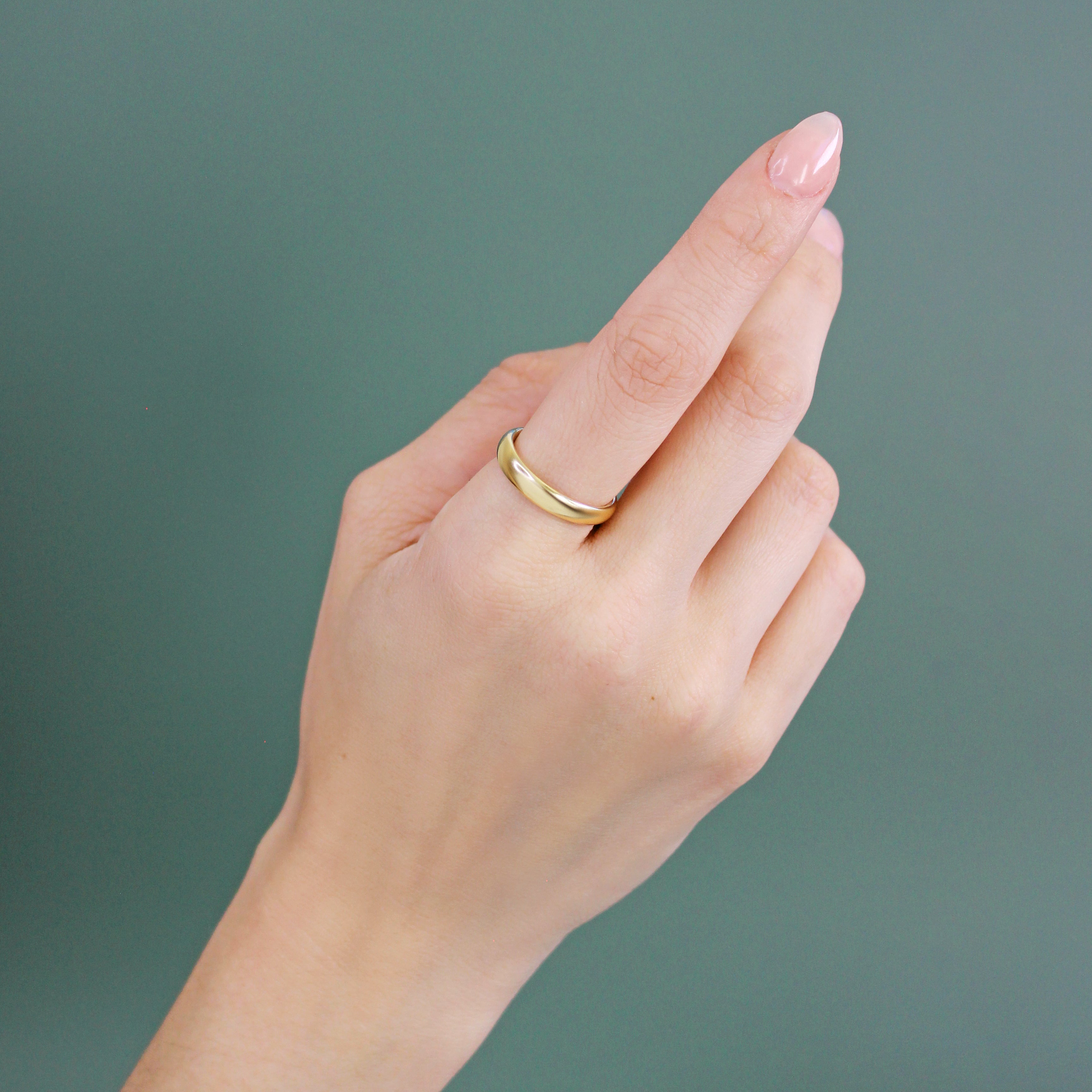 Ellipse Band Medium by Goldpoint