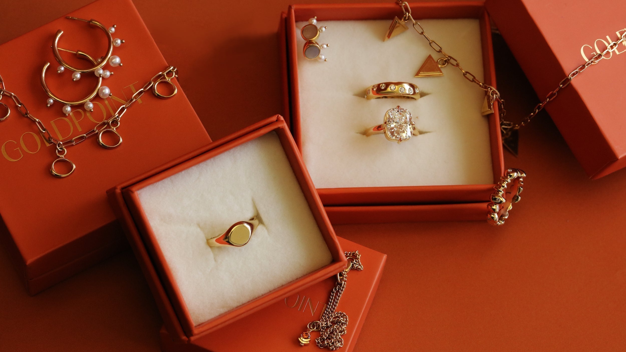 Giftable unique fine jewelry pieces by women artists under $1000 to gift for the holidays