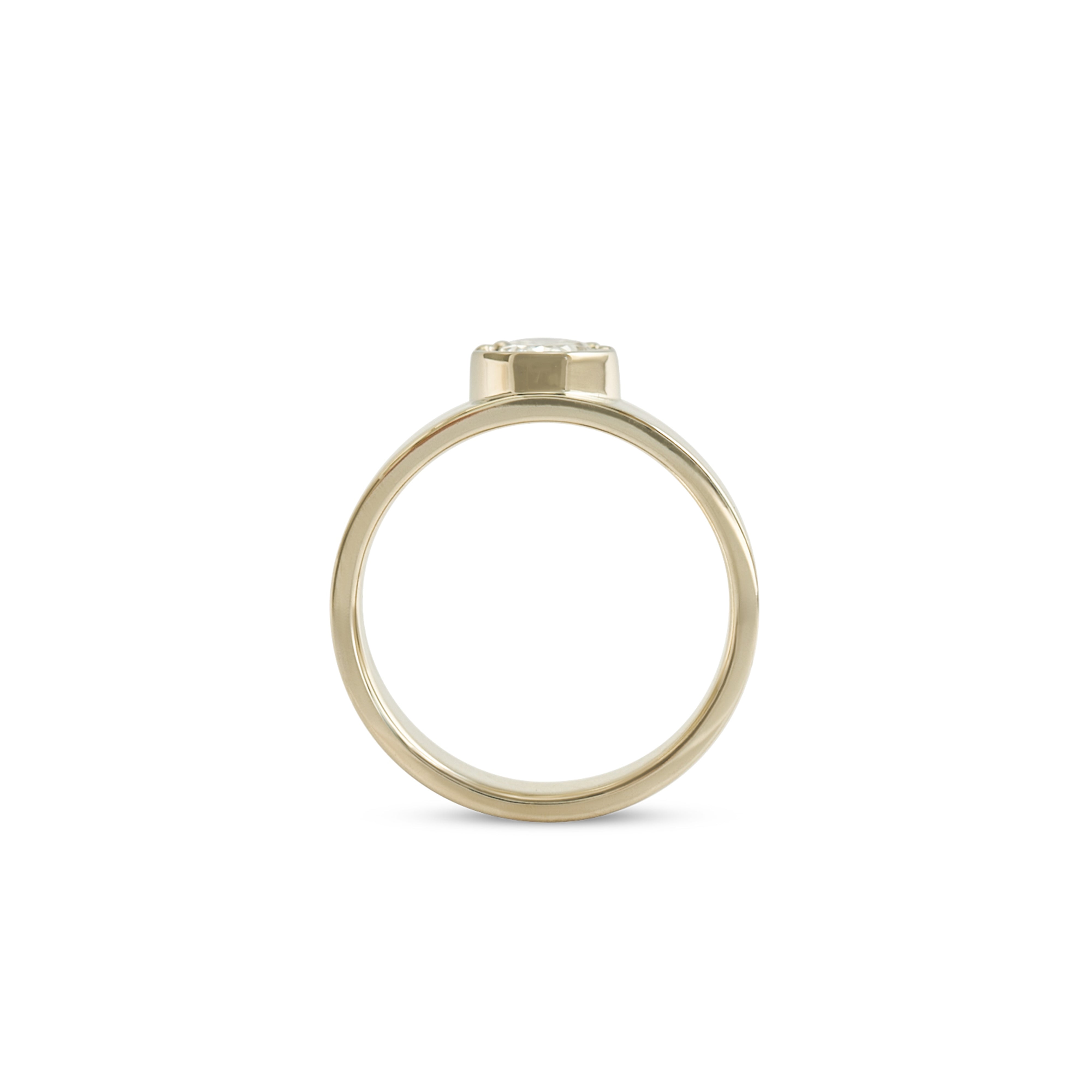 Side profile view of Varick Ring Oval Lab Diamond 1.03ct by Goldpoint Jewelry