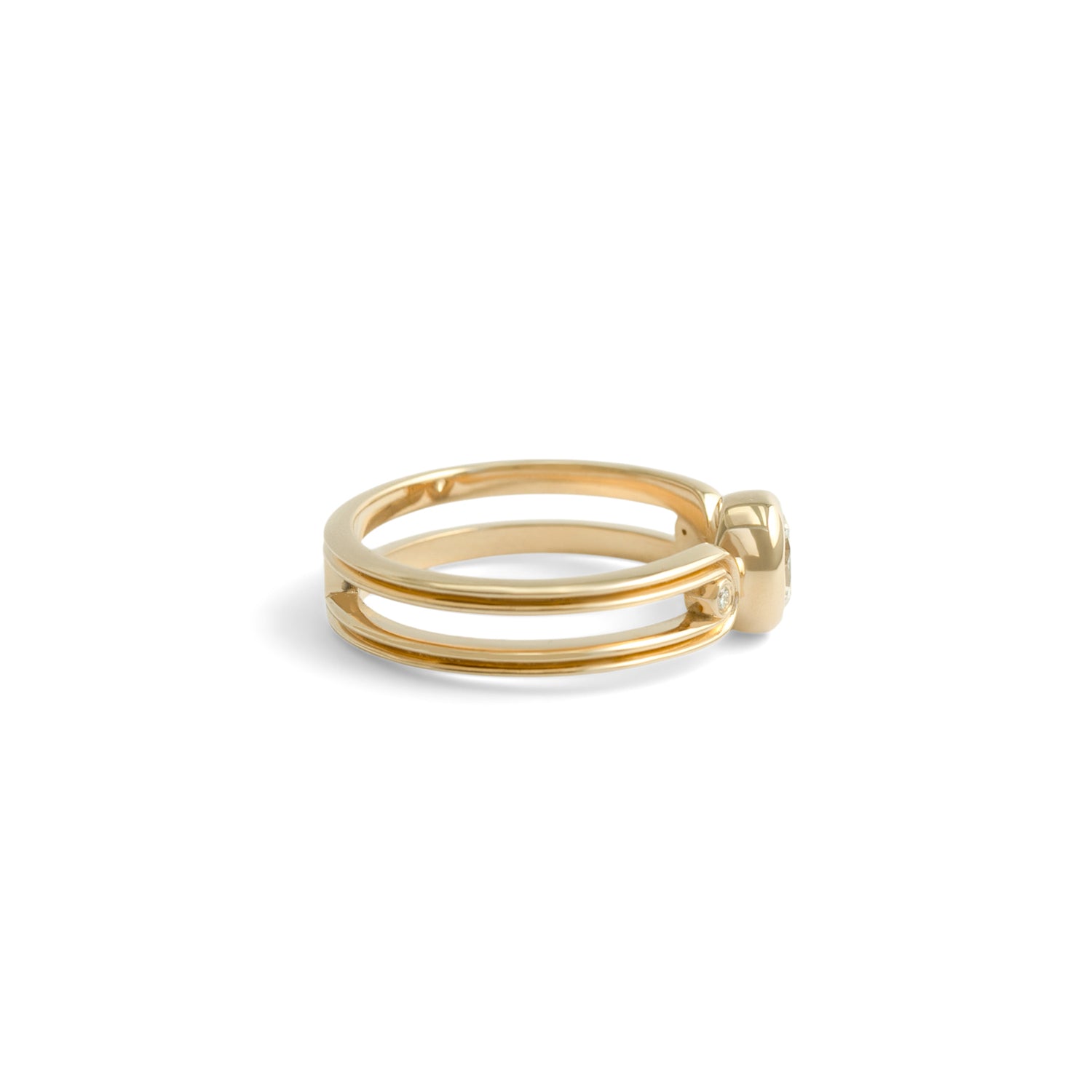 Side view of Gravitational Pull Ring / Round Lab Diamond 0.75ct by Sandy Rubin