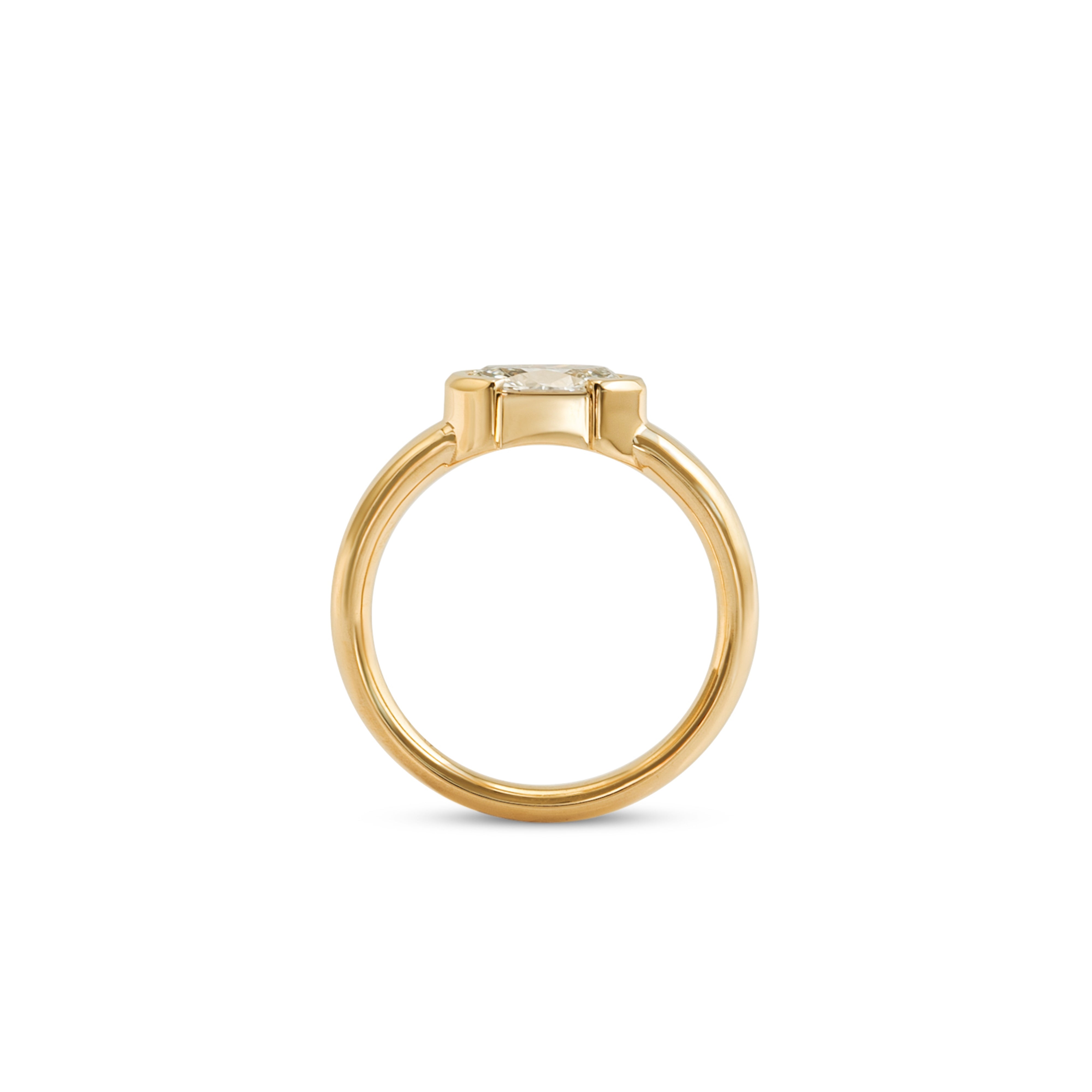 Side profile view of Dobbins Ring Oval Lab Diamond 1.07ct by Goldpoint Jewelry