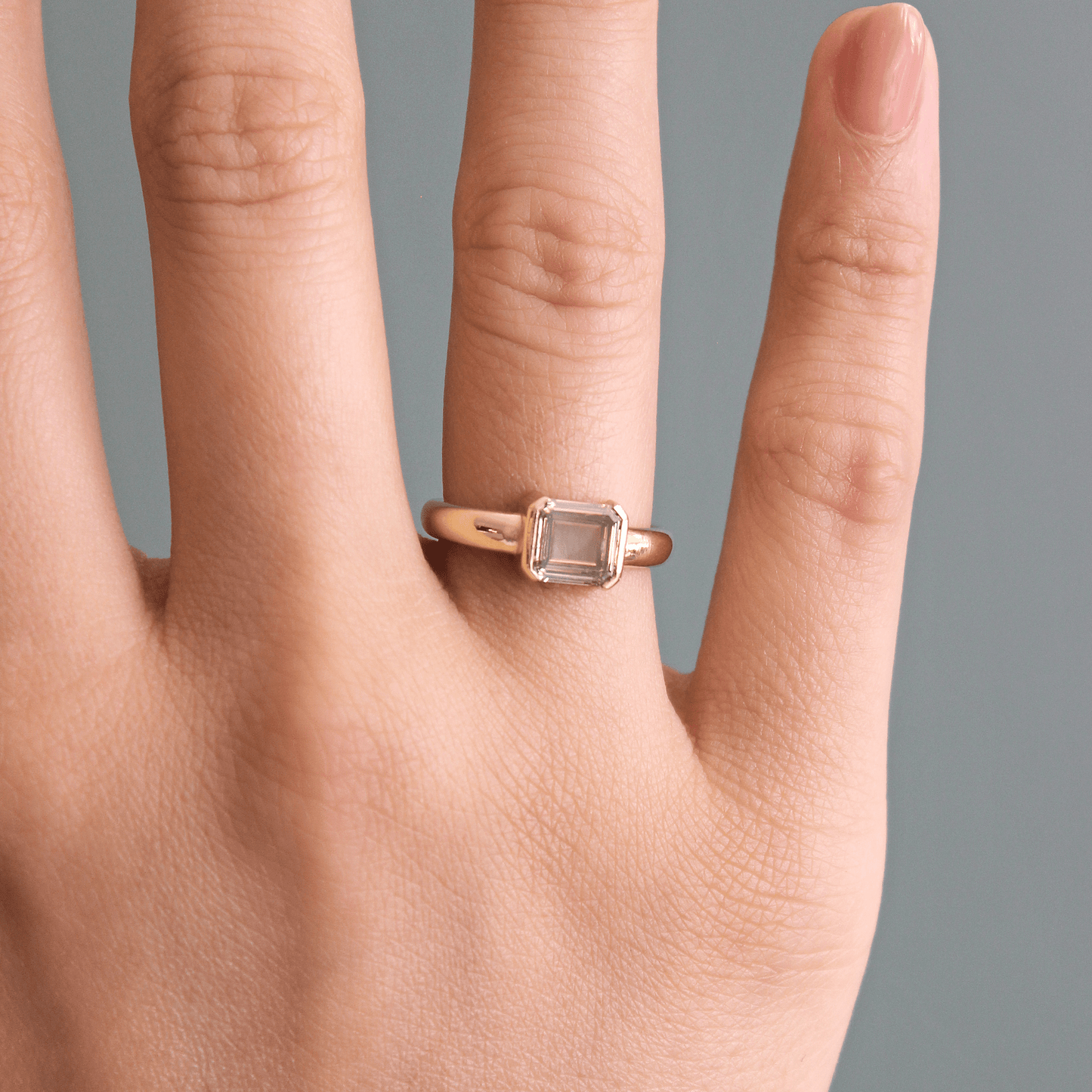 Ellipse Ring / Champagne Portrait Cut Antique Diamond 1.2ct