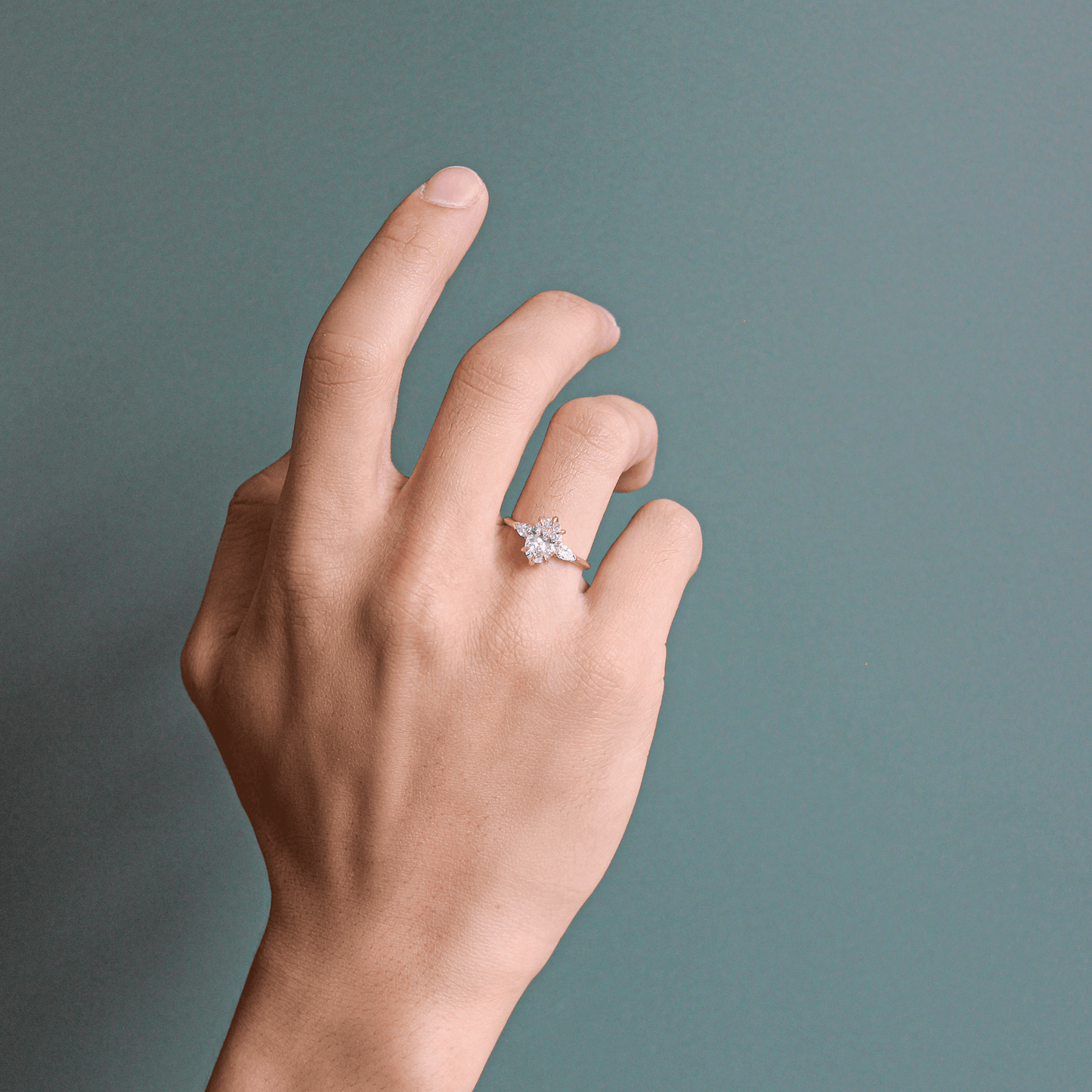 Bosc Ring / Lab Oval 1.52ct + Side Pear Diamonds