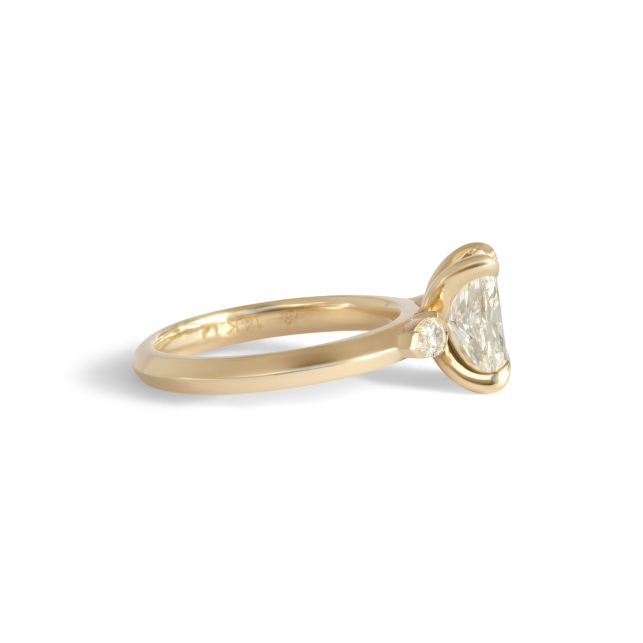 Side view of Wythe Ring Cushion Lab Diamond 1.58ct by Goldpoint