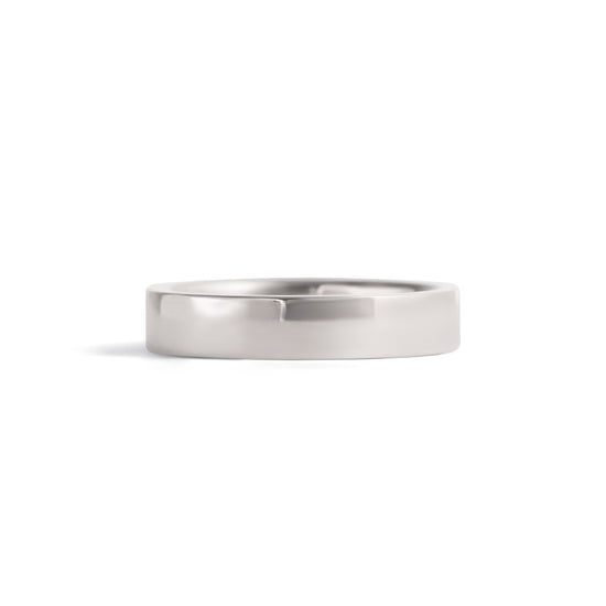 Front view of Flat Band / 4mm in 14k White Gold
