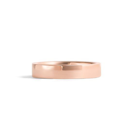 Front view of Flat Band / 4mm in 18k Rose Gold