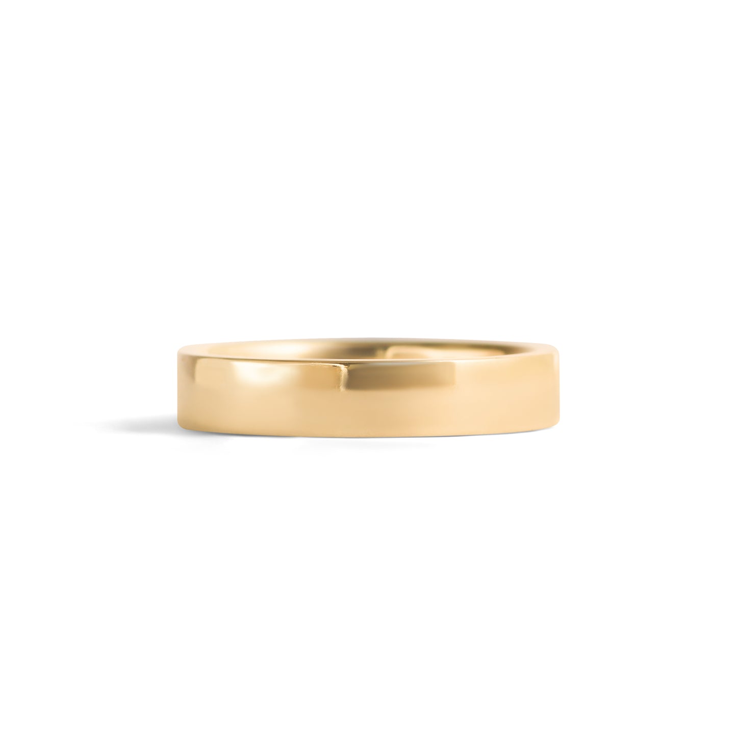 Front view of Flat Band / 4mm in 18k Yellow Gold
