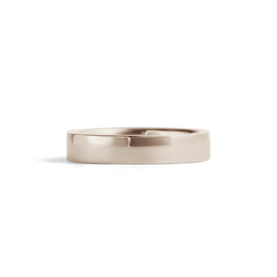 Front view of Flat Band / 4mm in 18k White Gold