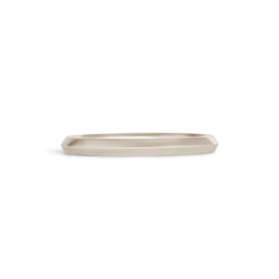 Front view of Knife Edge Band / 2mm in 18k White Gold