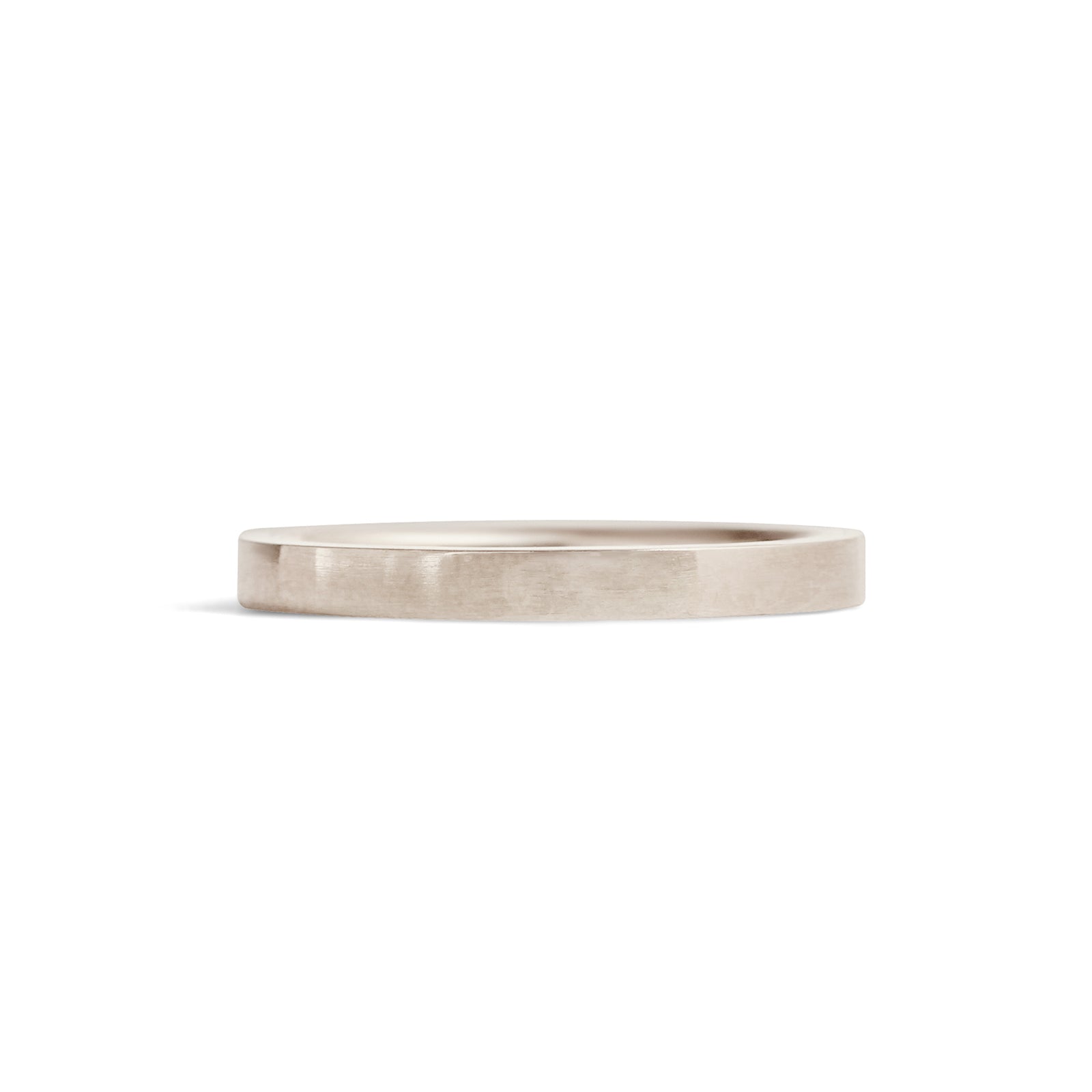 Flat Band 2mm / in White Gold