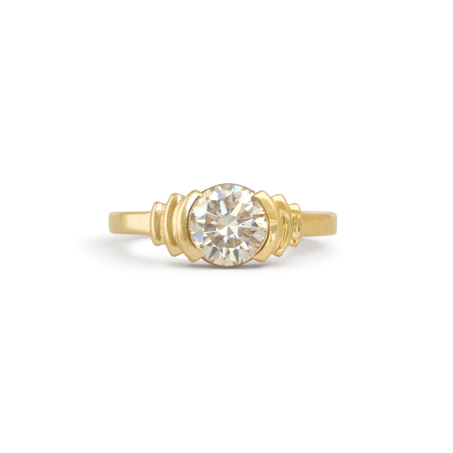 Front view of Kent Ring Round Natural Diamond 1.7ct by Goldpoint