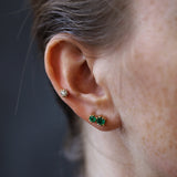 Talon Earring Round Emerald 4mm