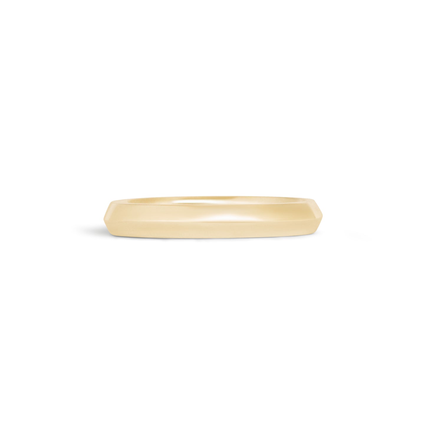 Front view of Knife Edge Band / 3mm in 18k Yellow Gold