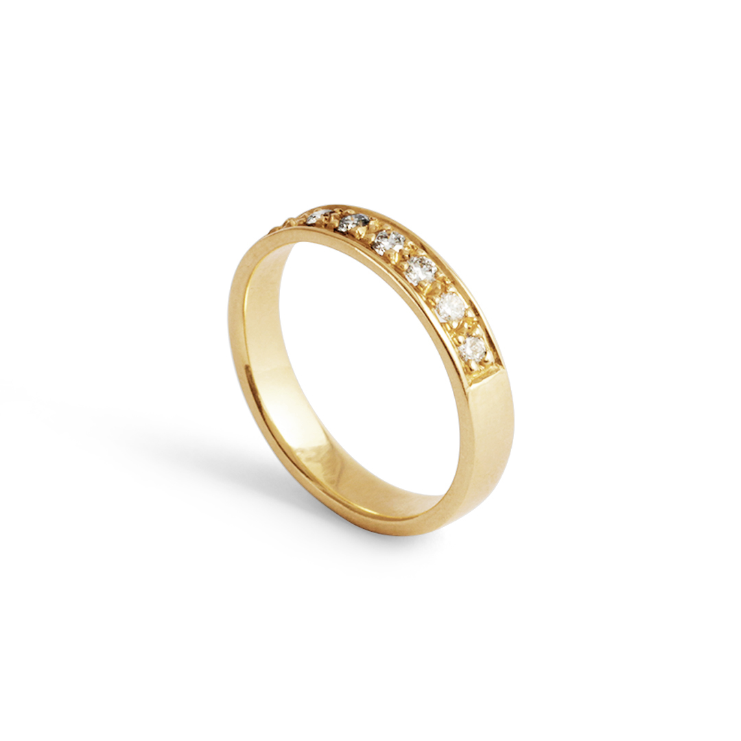 Angled side profile view of Flat Band 6mm / Bright Cut Lab Diamonds in 14k yellow gold by Goldpoint Jewelry
