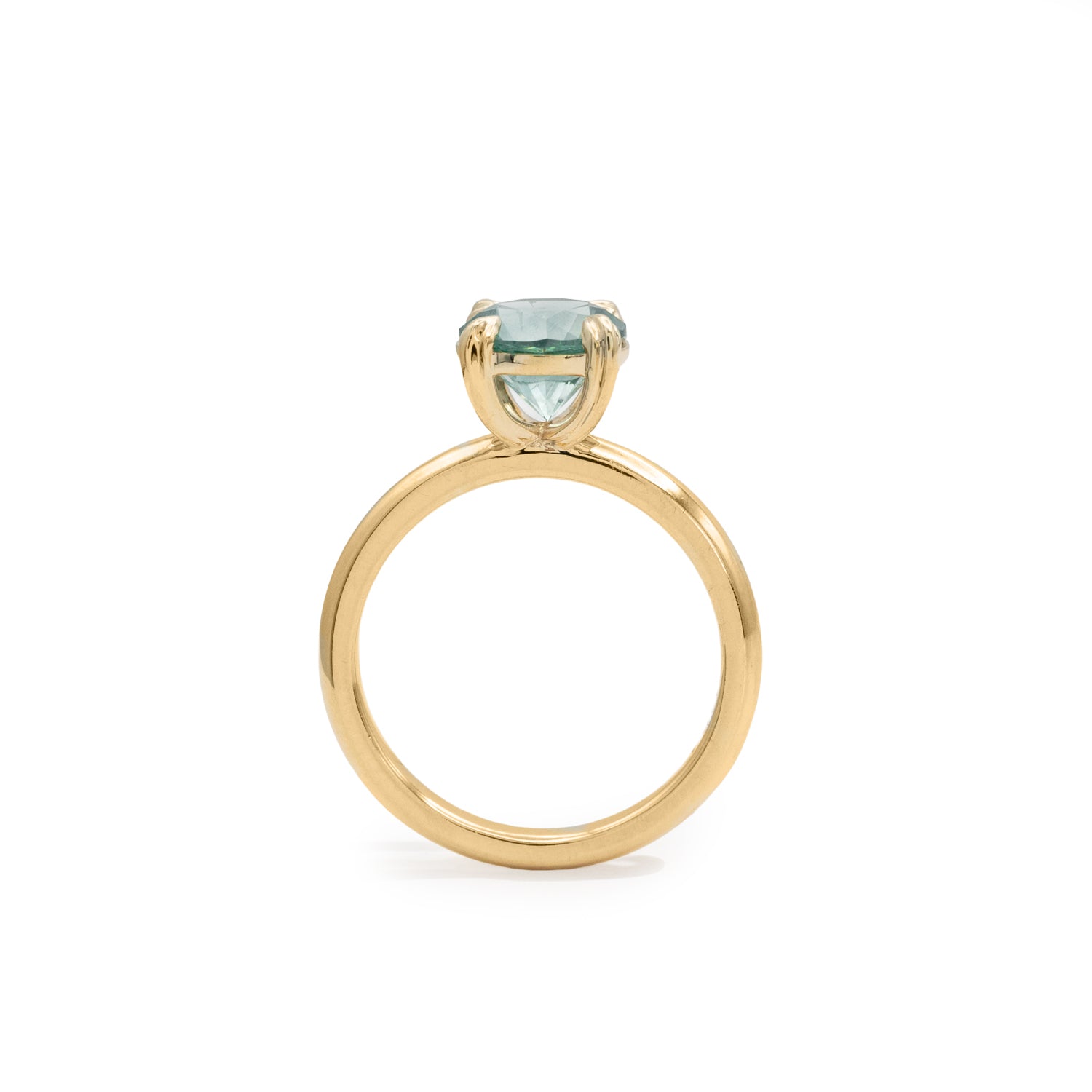 Side profile view of Calyer Ring Round Sapphire 2.46ct by Goldpoint Jewelry by Goldpoint Jewelry