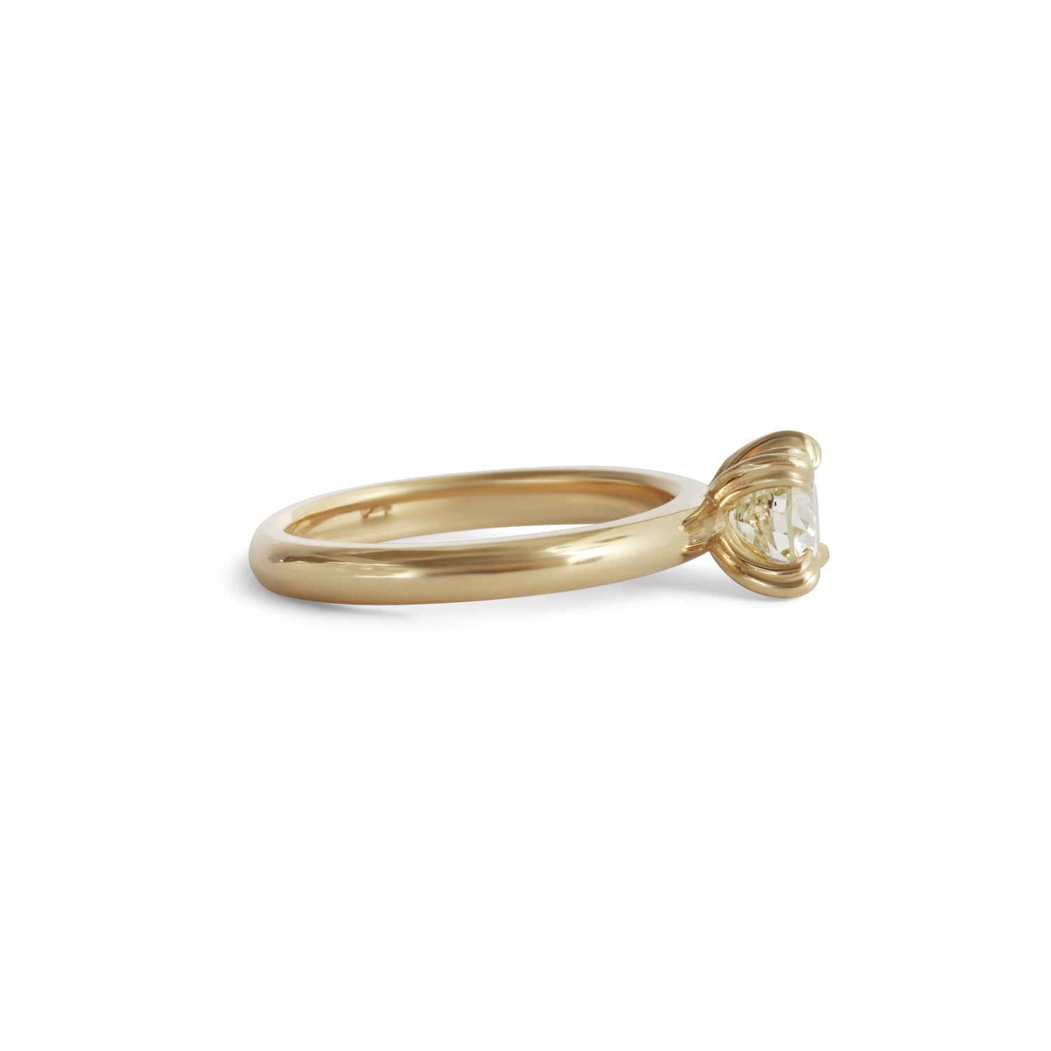 Side view of Calyer Ring Old Euro Natural Diamond 1.03ct by Goldpoint