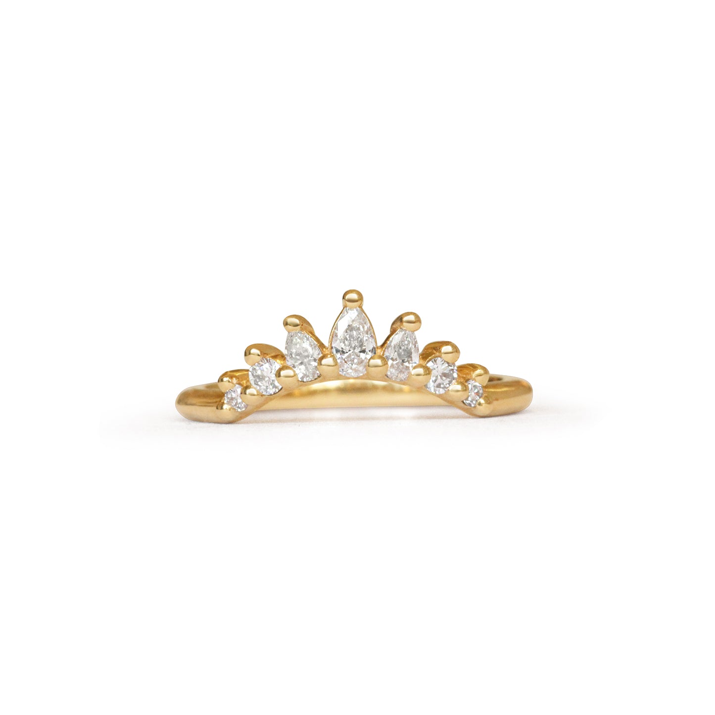 Front view of Contour Crown Band / Lab Pear and Round Diamonds
