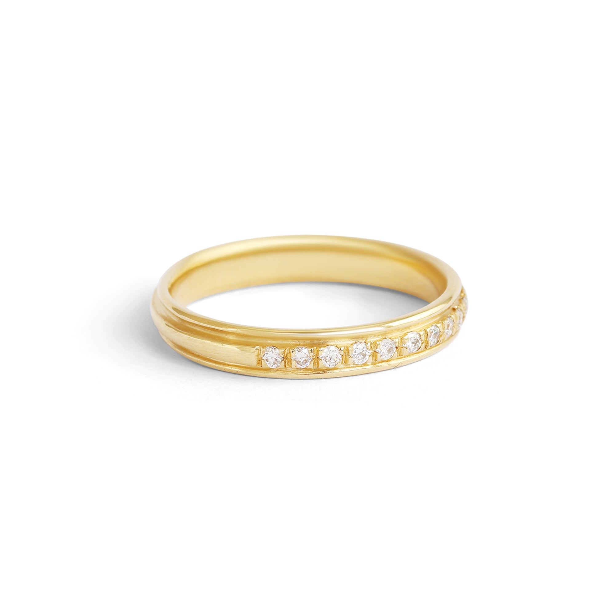 Angled side view of Cornice Band / Pave Round Lab Diamonds / in 14k Yellow Gold by Goldpoint Jewelry