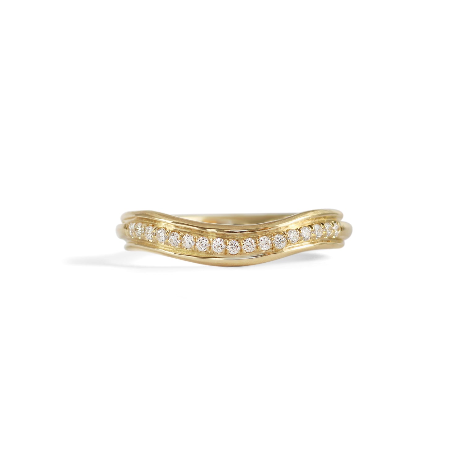 Front view of Cornice Band Soft Curve Pave Round Diamonds in 18k yellow gold