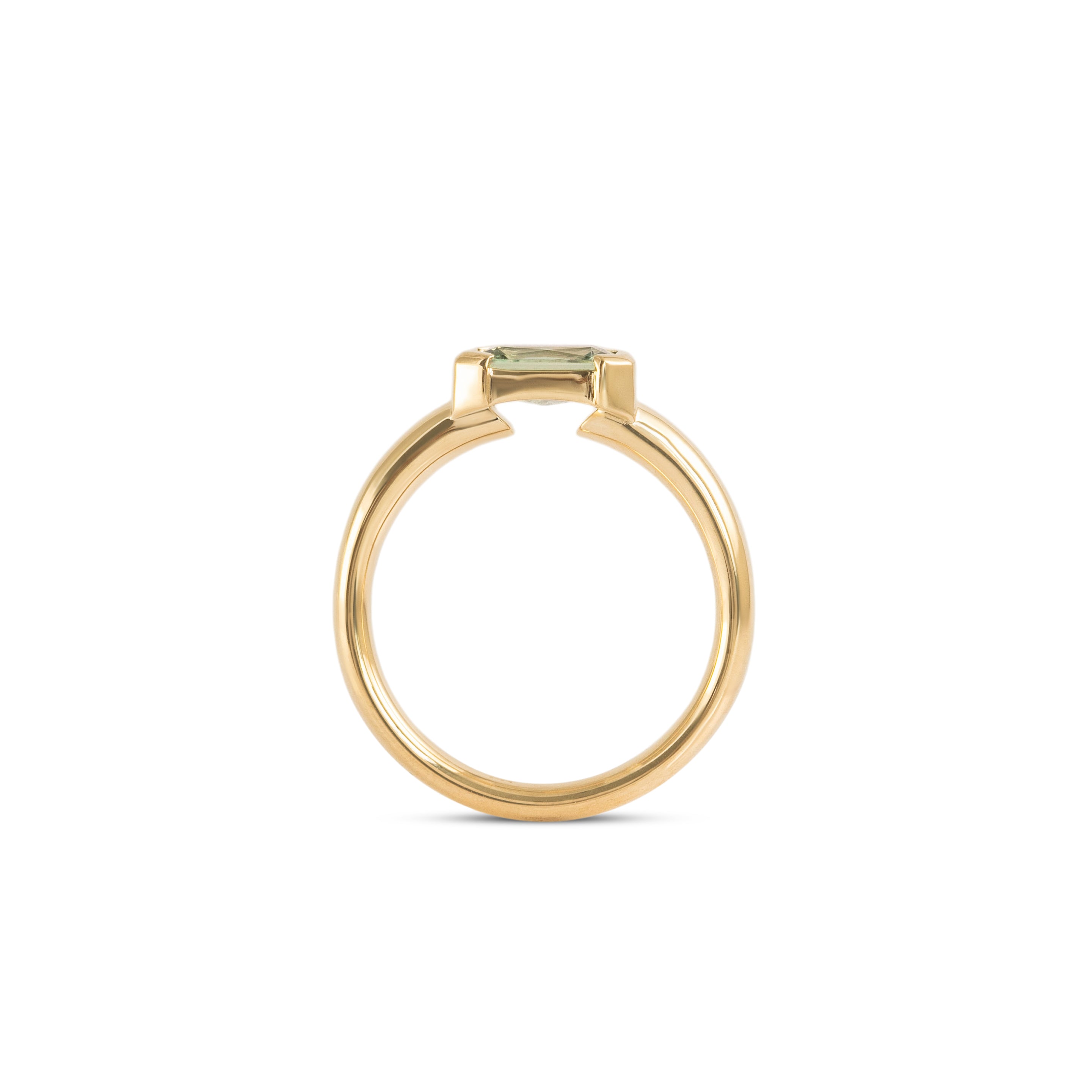 Side profile view of Dobbin Ring Emerald Cut Sapphire 0.75ct by Goldpoint Jewelry
