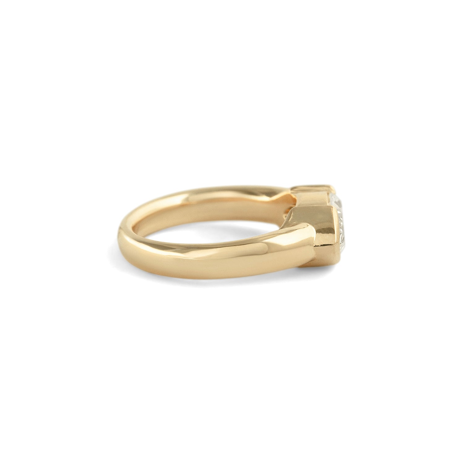 Side view of Dobbin Ring Marquise Lab Diamond 1.54ct by Goldpoint Jewelry