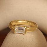 Dobbin Ring Emerald Cut Natural Diamond 1.06ct