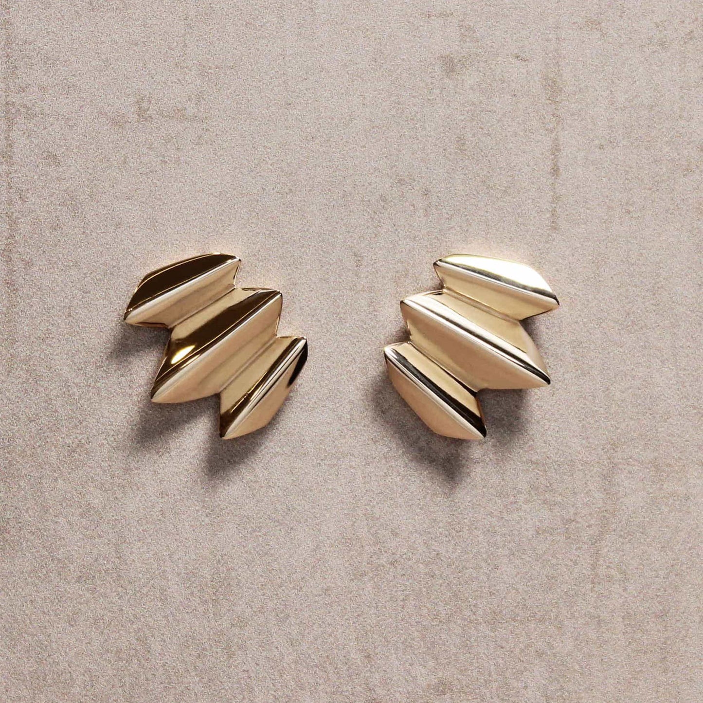 Edge Earrings / Large by Goldpoint