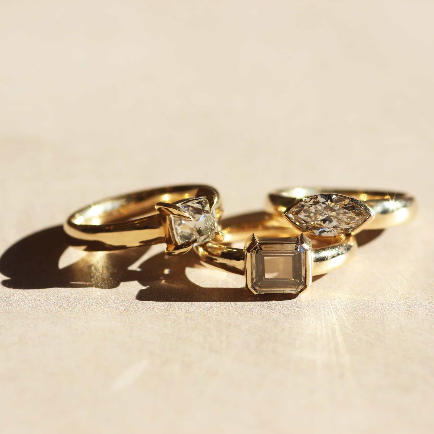 Ellipse Ring / Old Mine Cut Diamond