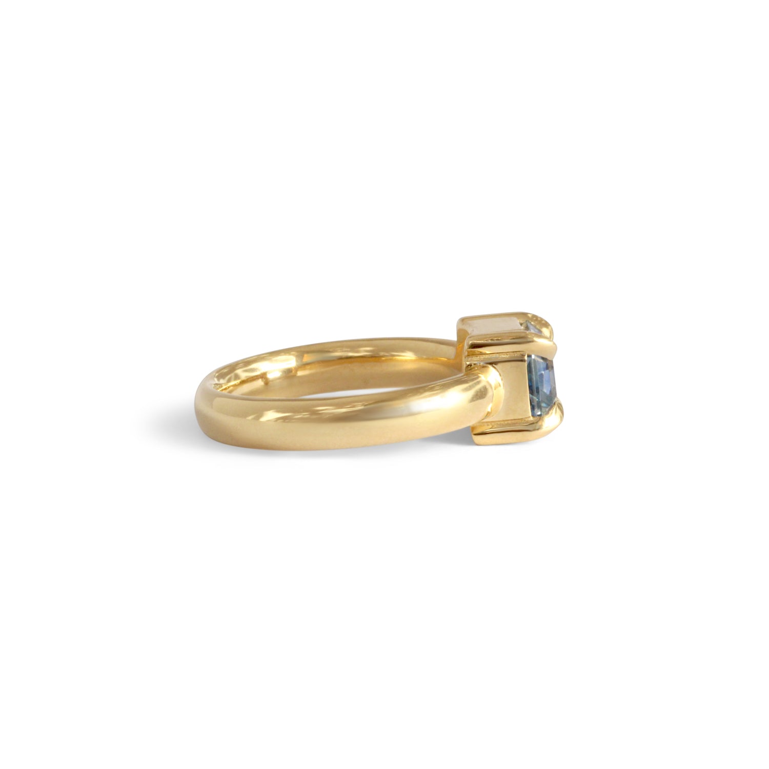 Side view of Sutton Ring Emerald Cut Sapphire 2.1ct by Goldpoint