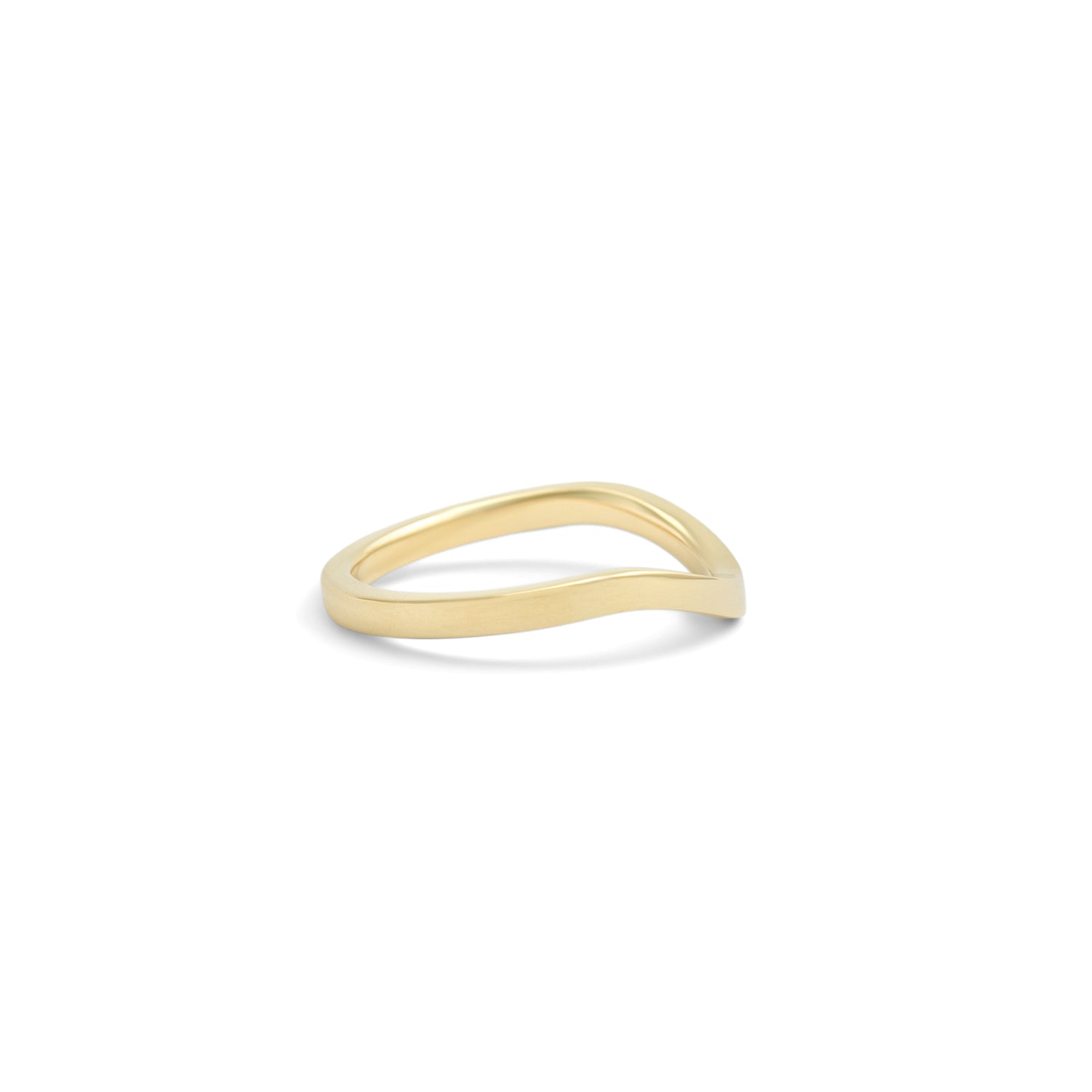 Side view of Flat Band 2mm Deep Curve / in 18k Yellow Gold by Goldpoint Jewelry