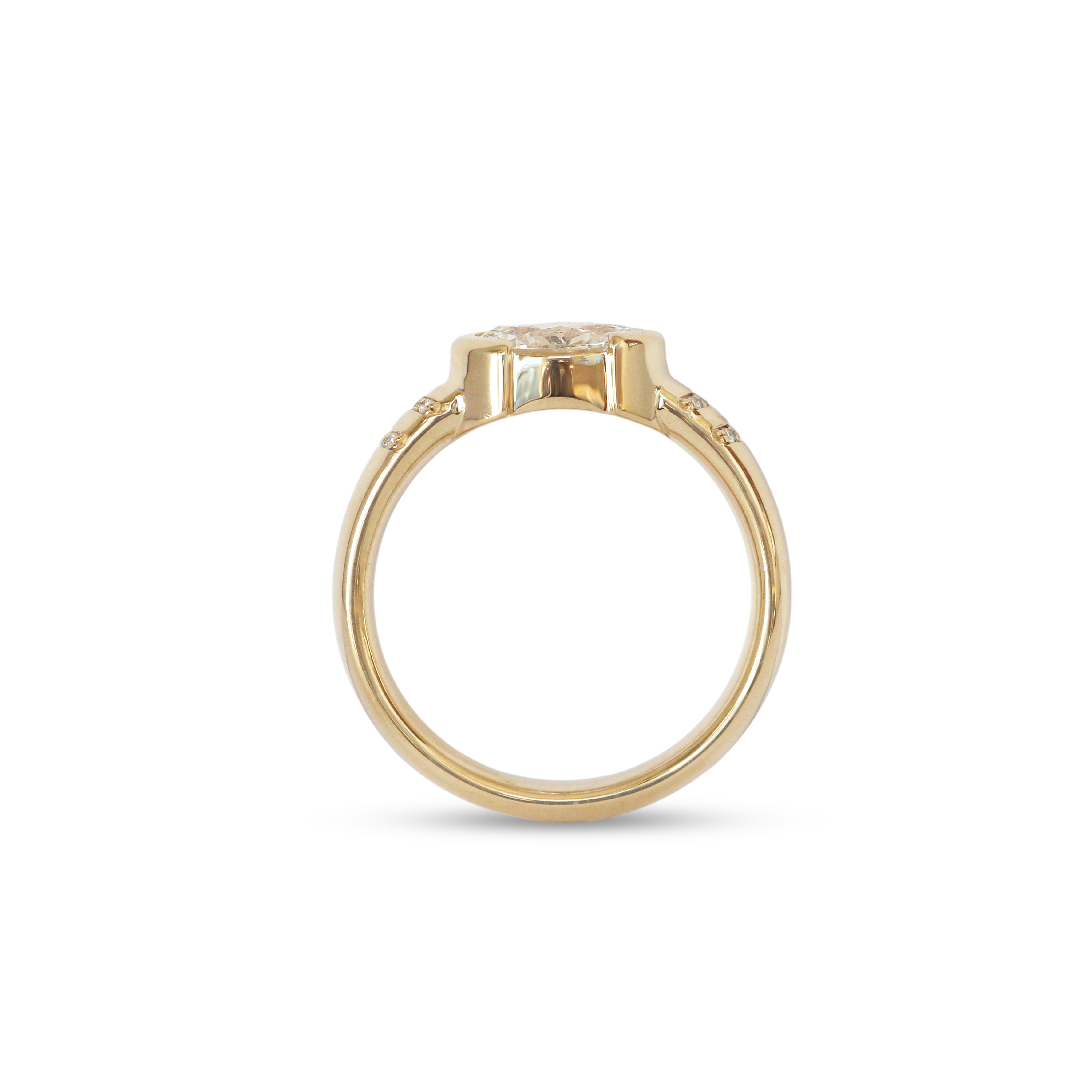 Side profile view of Dobbins Ring Oval Lab Diamond 1.01ct by Goldpoint Jewelry
