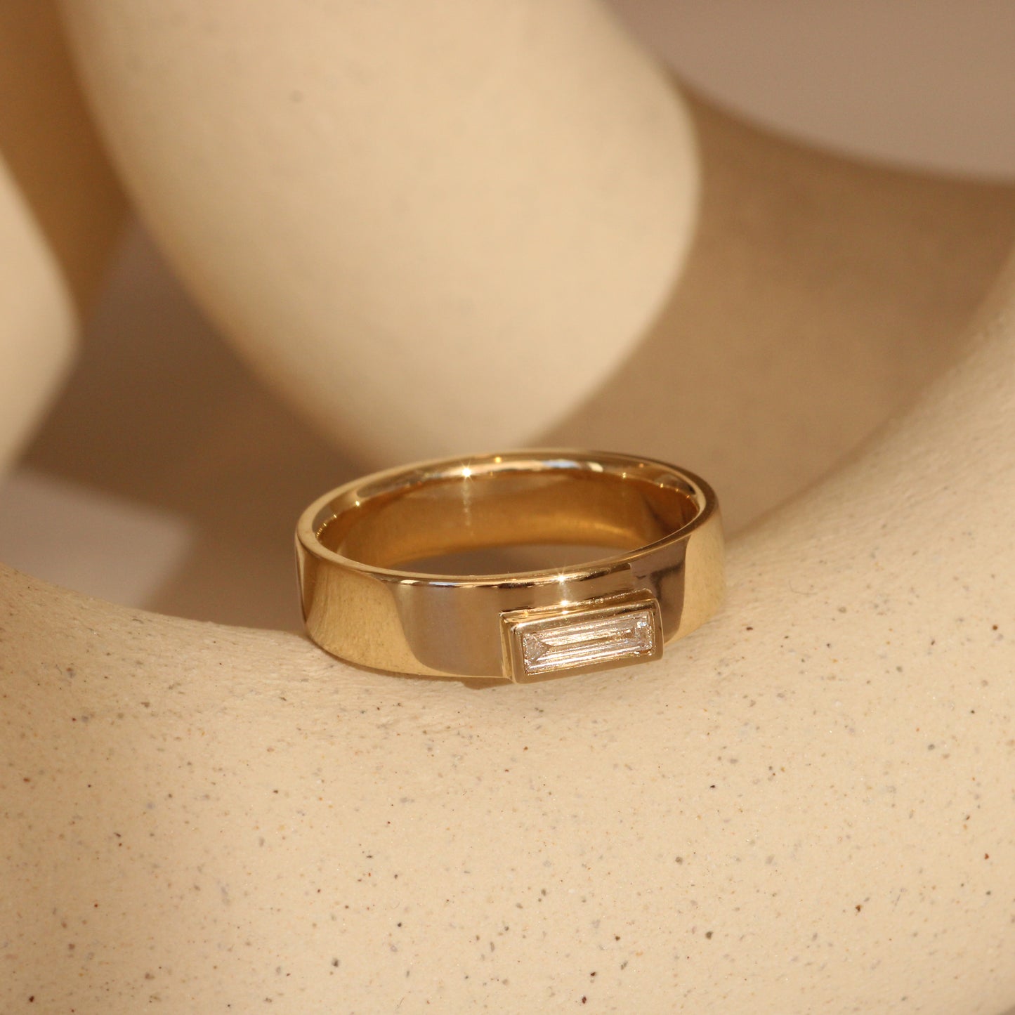 Side view of Kingsland Ring Baguette Lab Diamond 0.3ct by Goldpoint