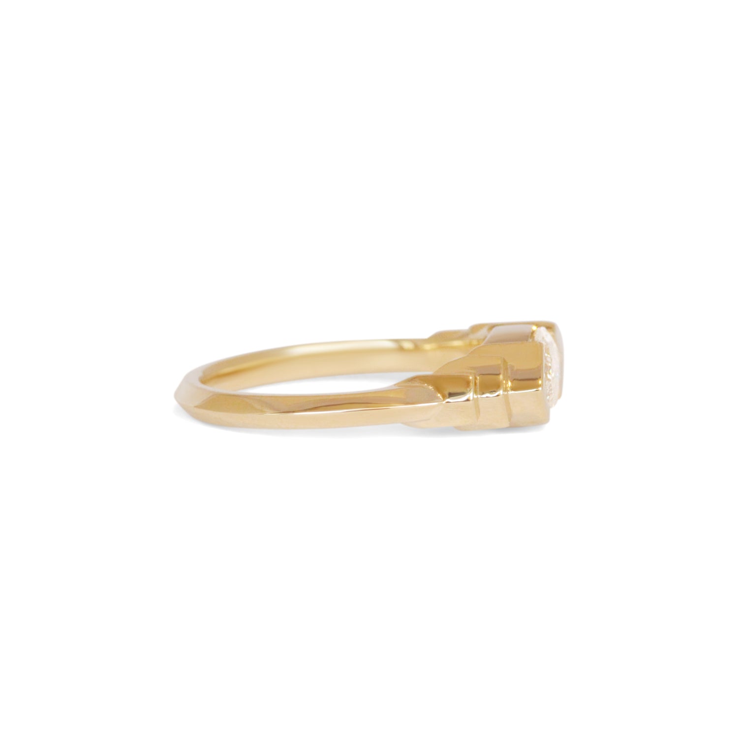 Side view of Kent Ring Marquise Lab Diamond 1.02ct by Goldpoint