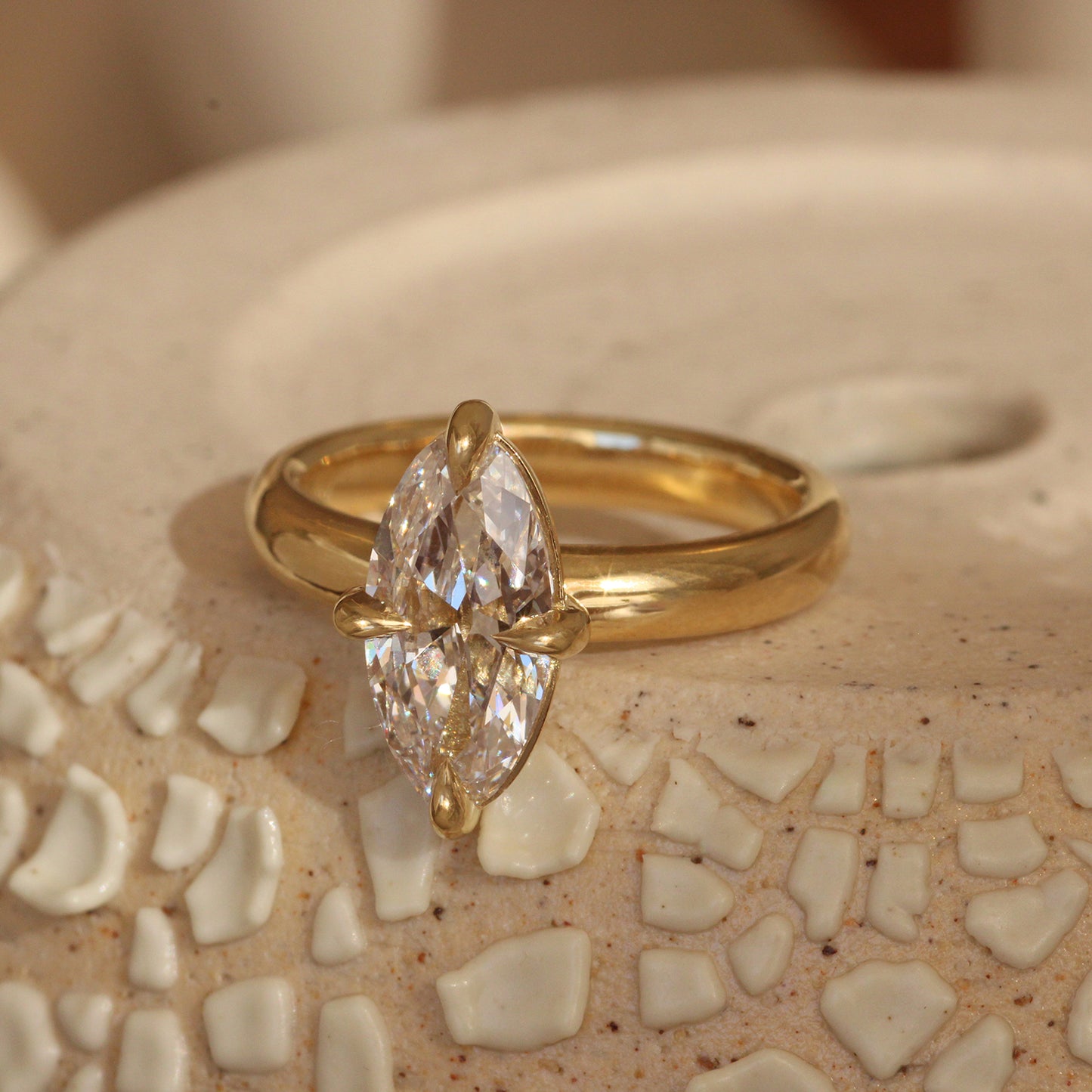Noble Ring Moval Natural Diamond 1.74ct