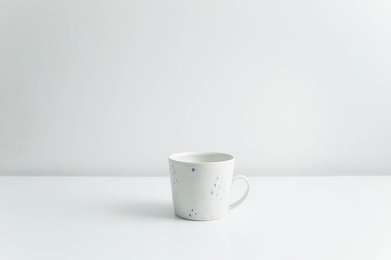 Mug with Blue Dots in Matte White by Goldpoint
