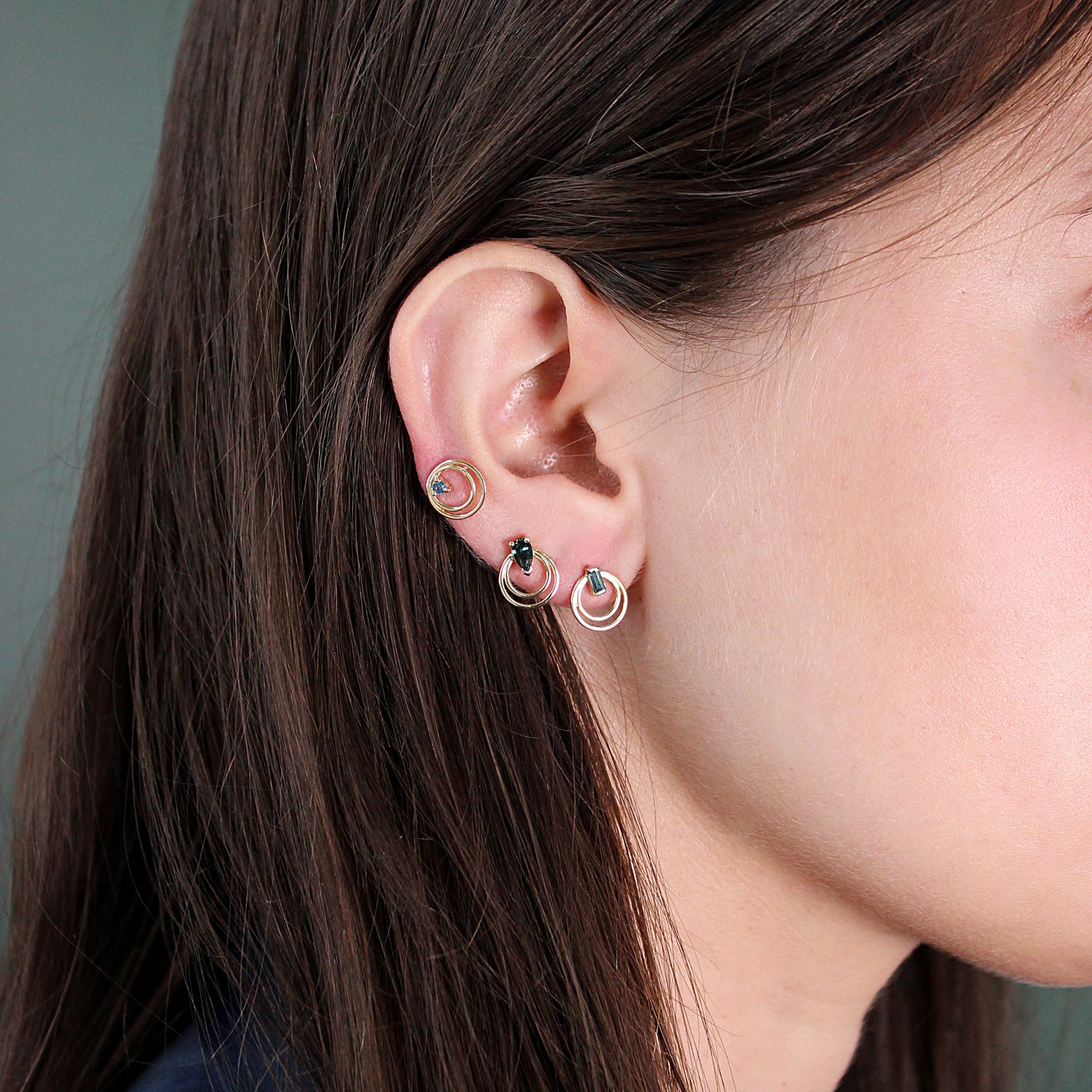 Ripple Earring / Lab Green Baguette Diamond