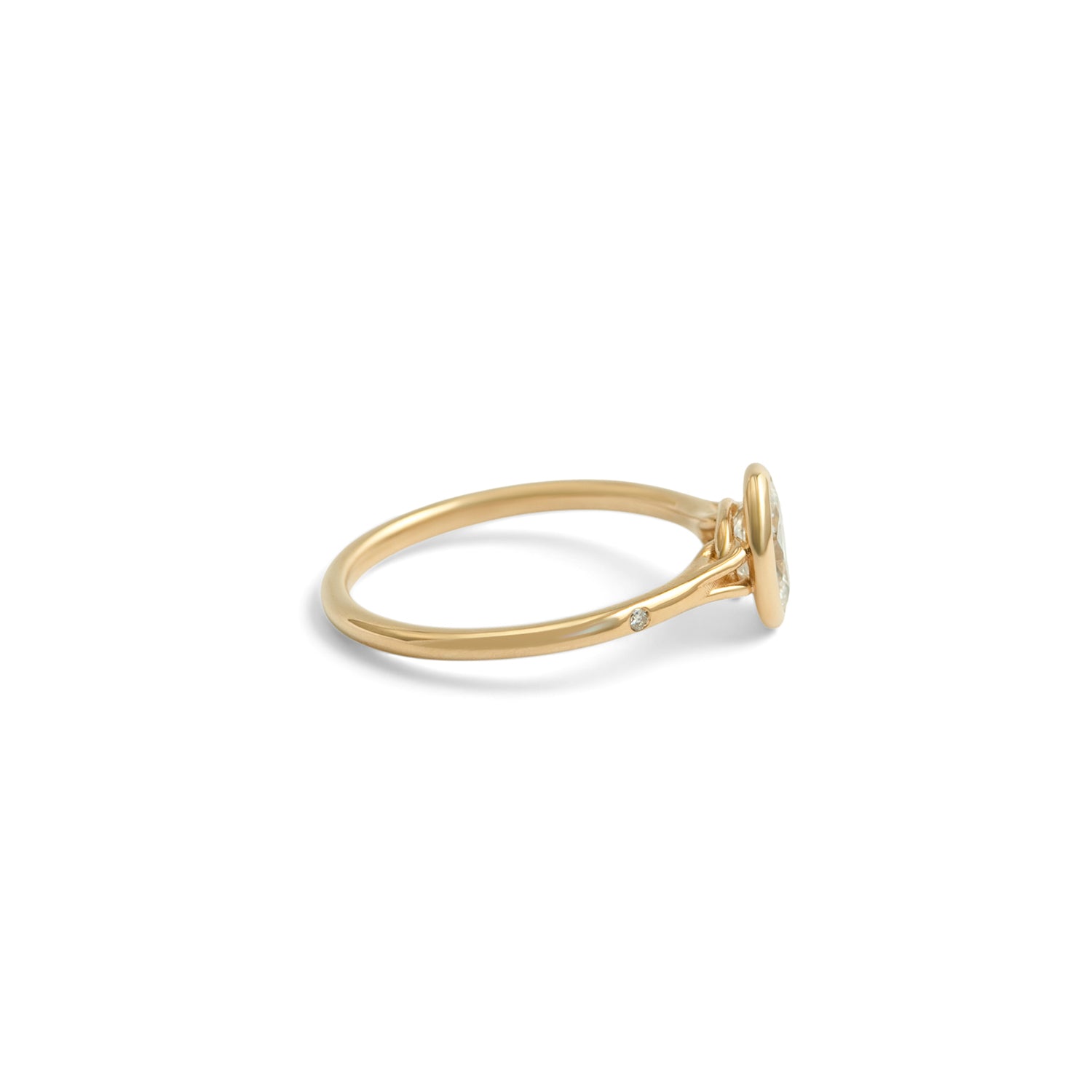 Side view of Suspended in Time Ring / Oval Lab Diamond 0.79ct by Sandy Rubin