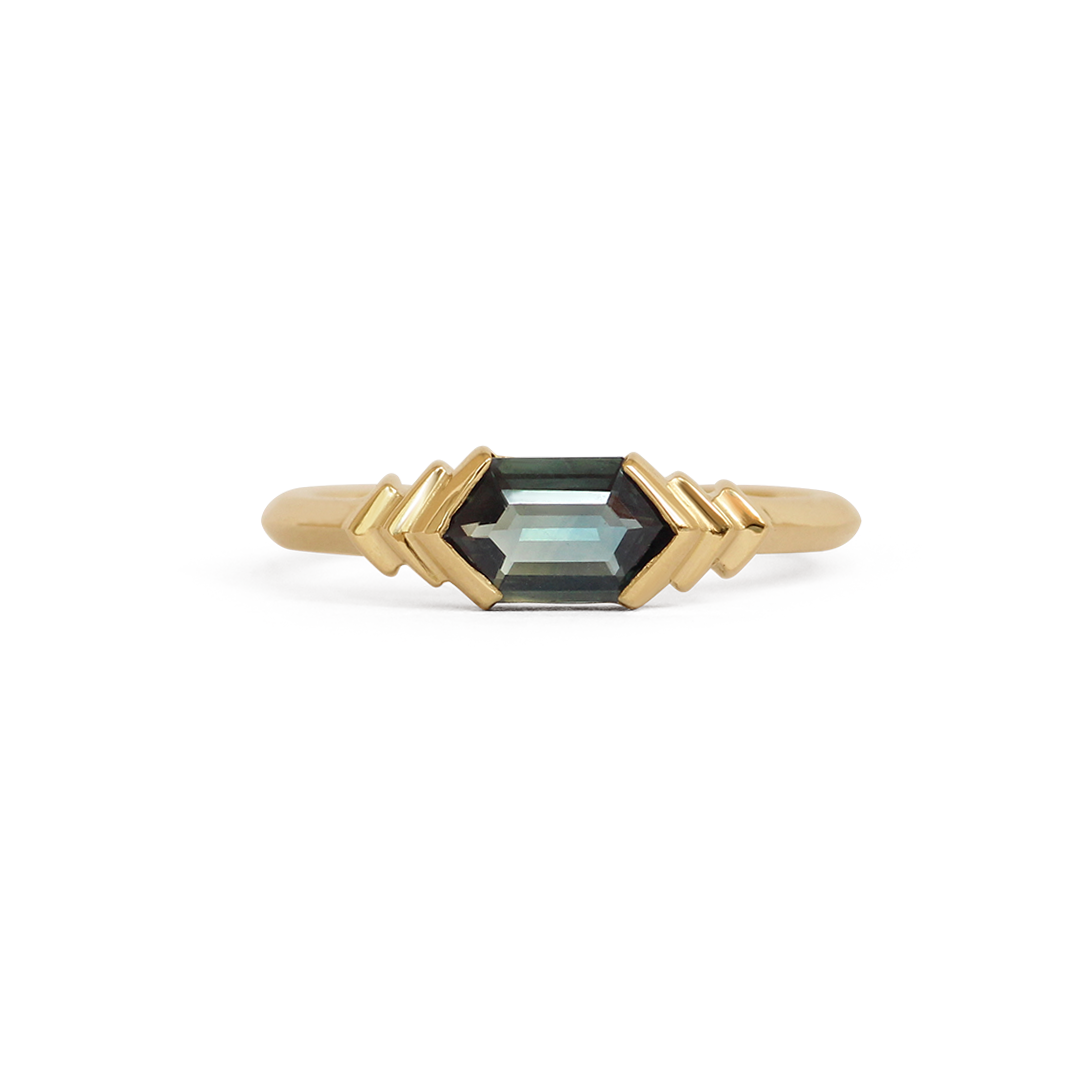 Load image into Gallery viewer, Step Ring / Hexagon Green Sapphire

