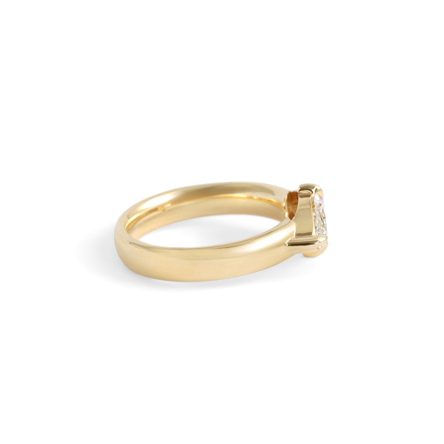 Side view of Sutton Ring Marquise Lab Diamond 1.55ct by Goldpoint Jewelry