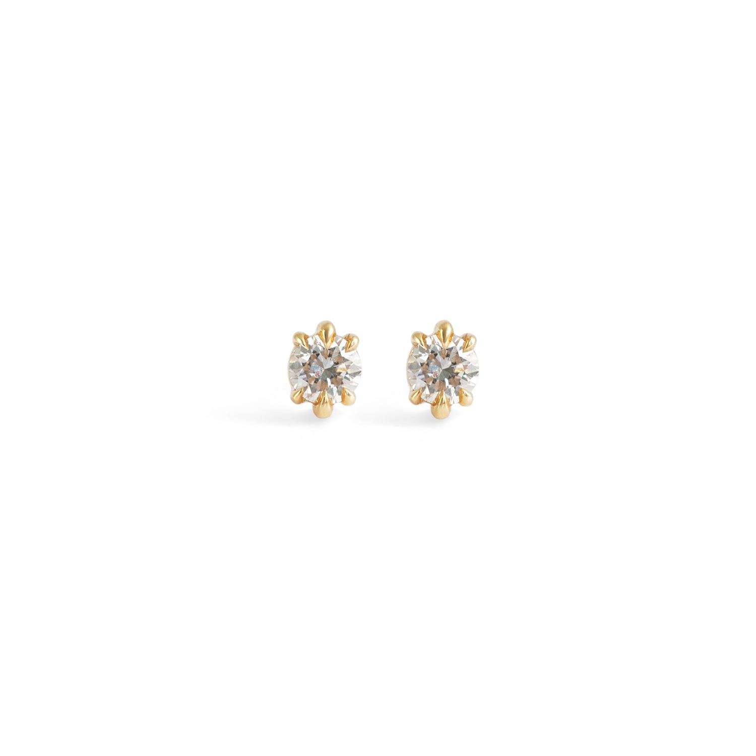 Front view of two pieces of Talon Earring Single / 4mm Round Lab Diamond by Goldpoint Jewelry