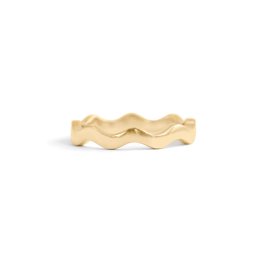 Front view of Waves Band Thin in 18k Yellow Gold by Goldpoint Jewelry