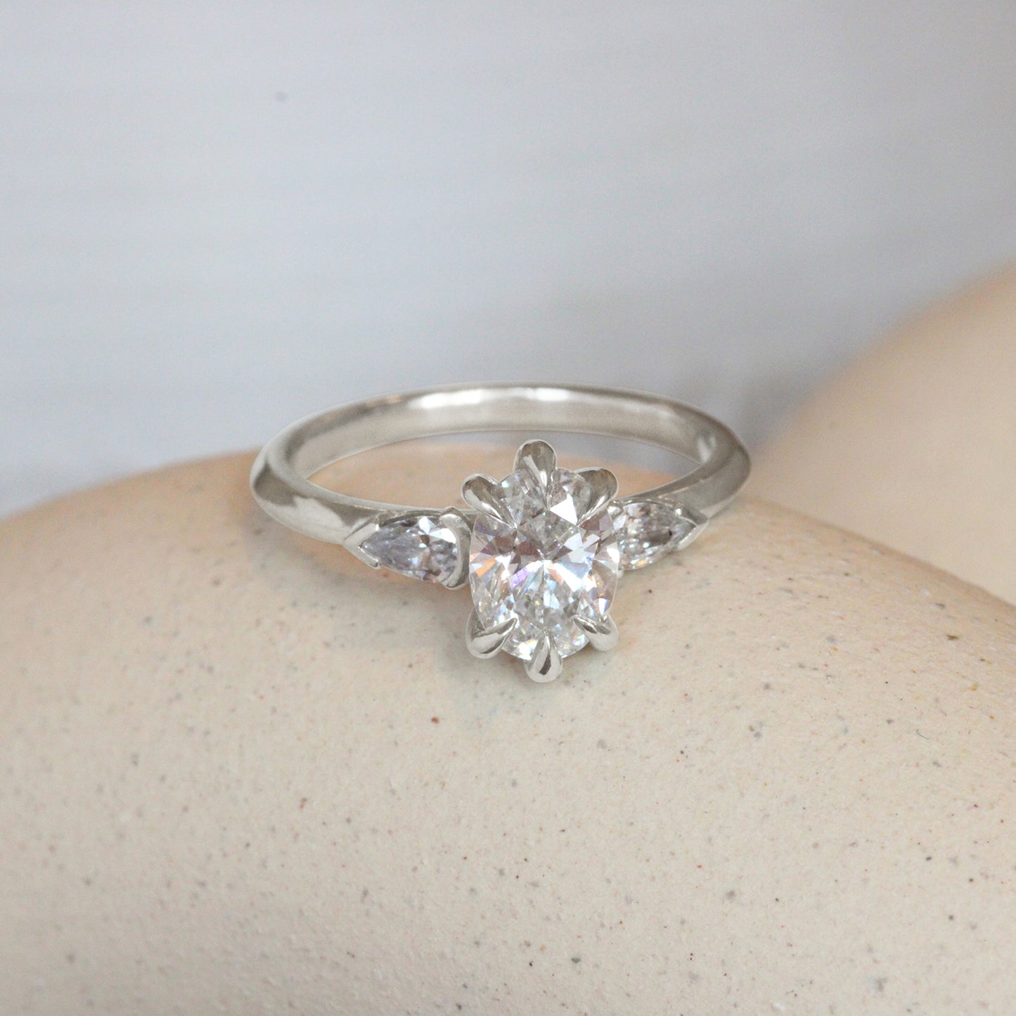 Wythe Ring Oval Natural Diamond 1.01ct