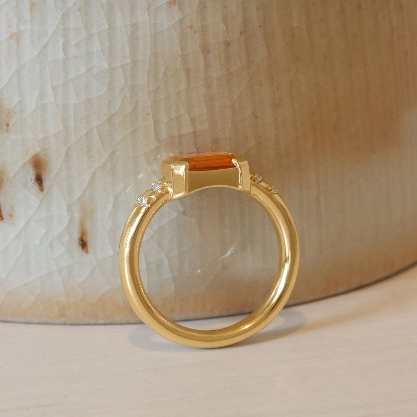 Side profile view of Dobbin Ring Portrait Cut Sapphire 1.41ct by Goldpoint