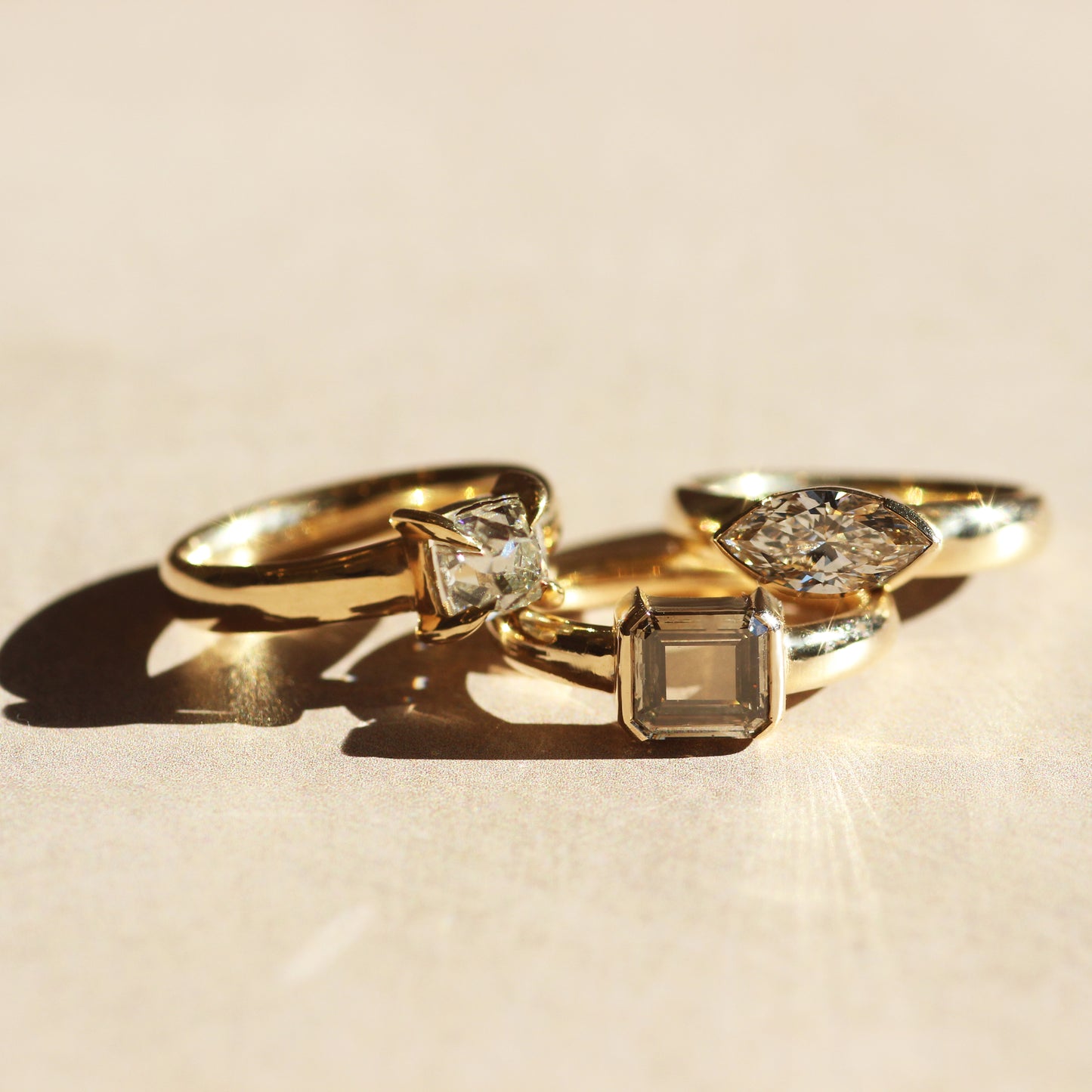 Ellipse Ring / Champagne Portrait Cut Antique Diamond 1.2ct