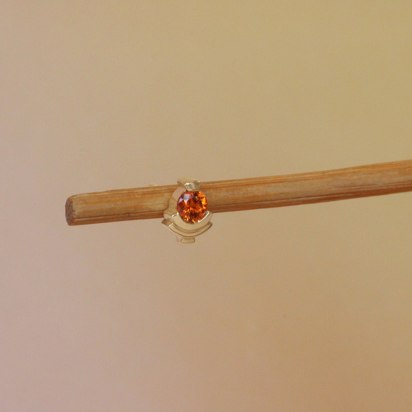 Step Mazunte Earring / Garnet