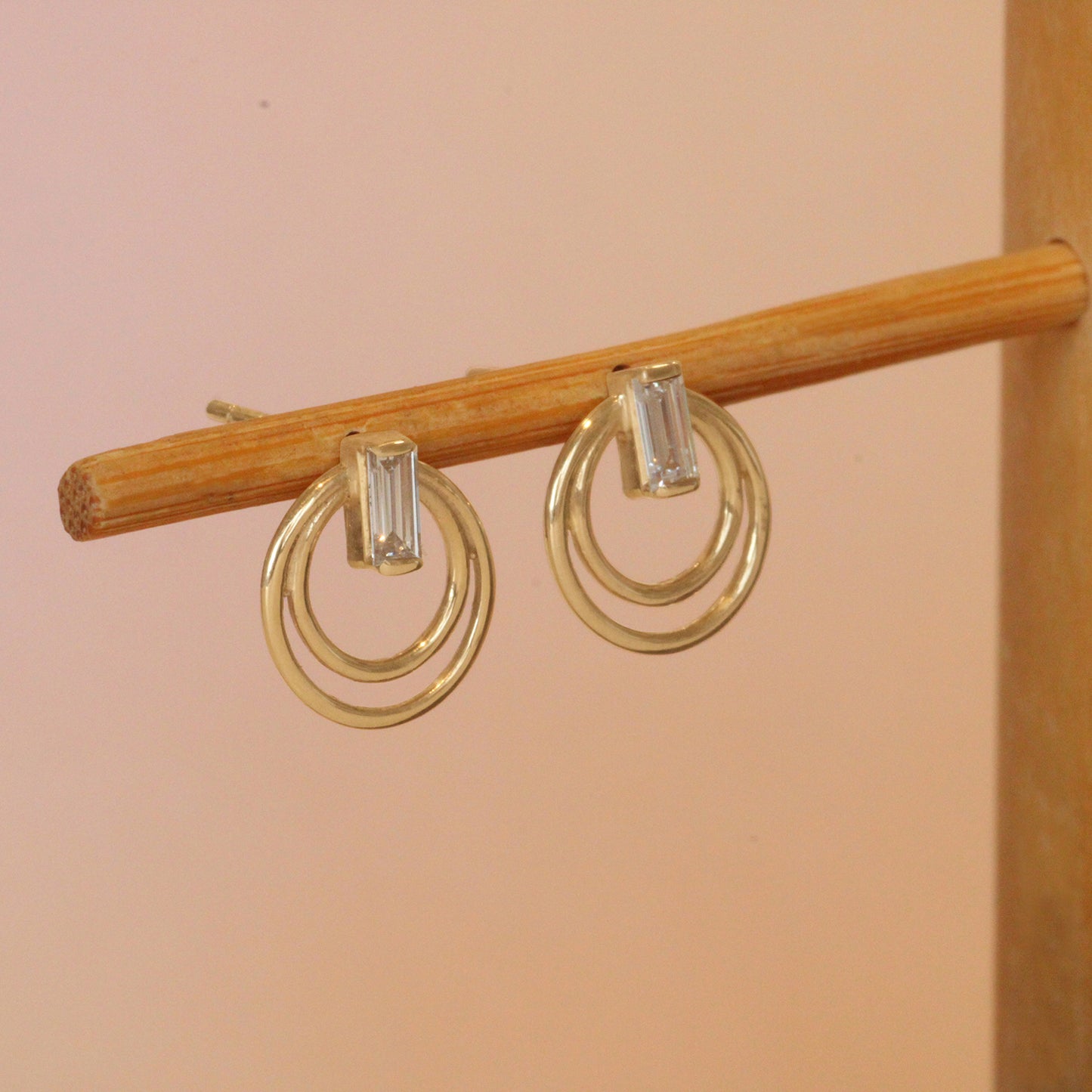 Ripple Earring / Lab Baguette Diamond