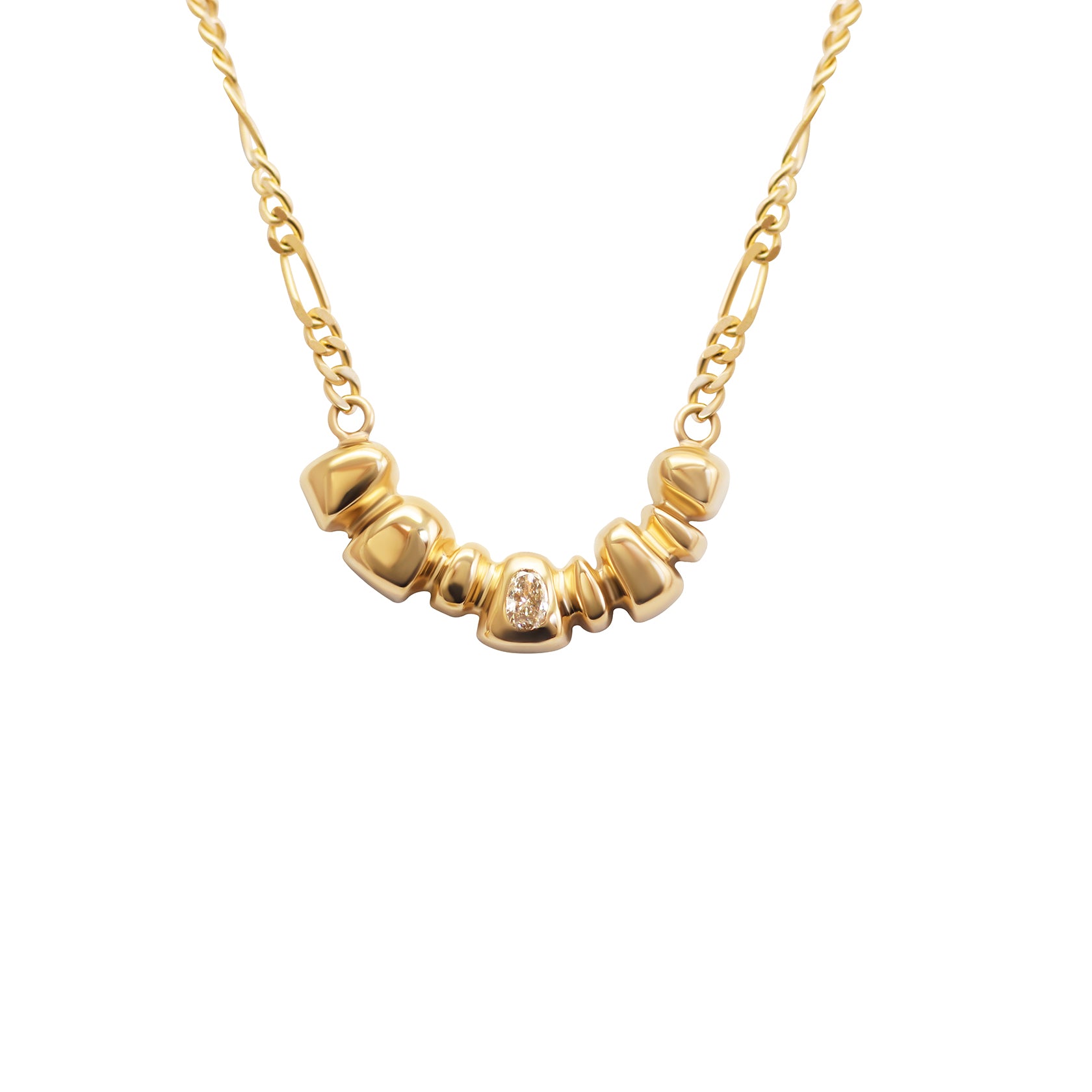 Front view of Ruins Curve Pendant / Figaro Chain