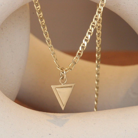 Step Frame Charm / Triangle