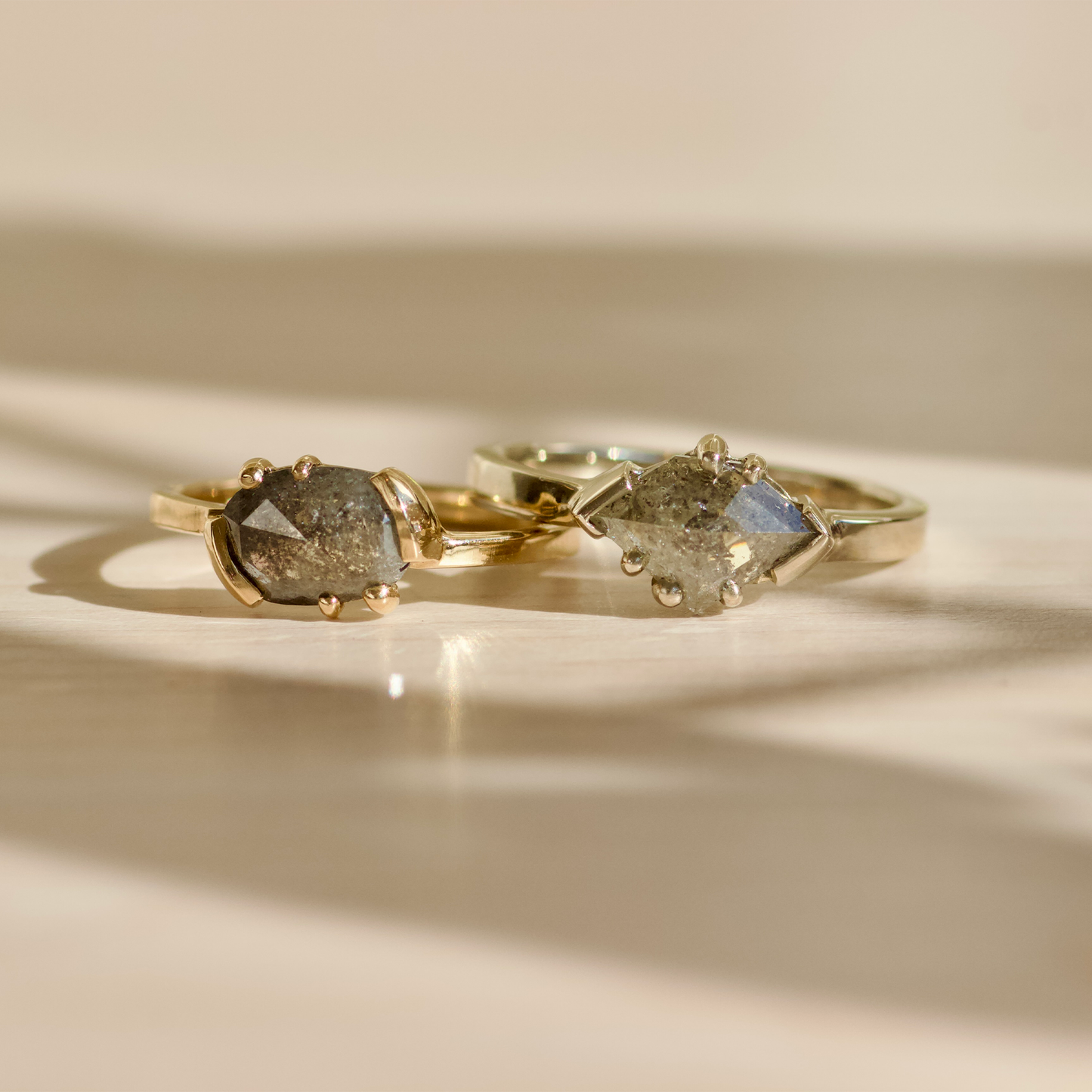 Load image into Gallery viewer, Miro Ring / Rose Cut Oval S + P Diamond 1.02ct - Goldpoint Studio - Greenpoint, Brooklyn - Fine Jewelry
