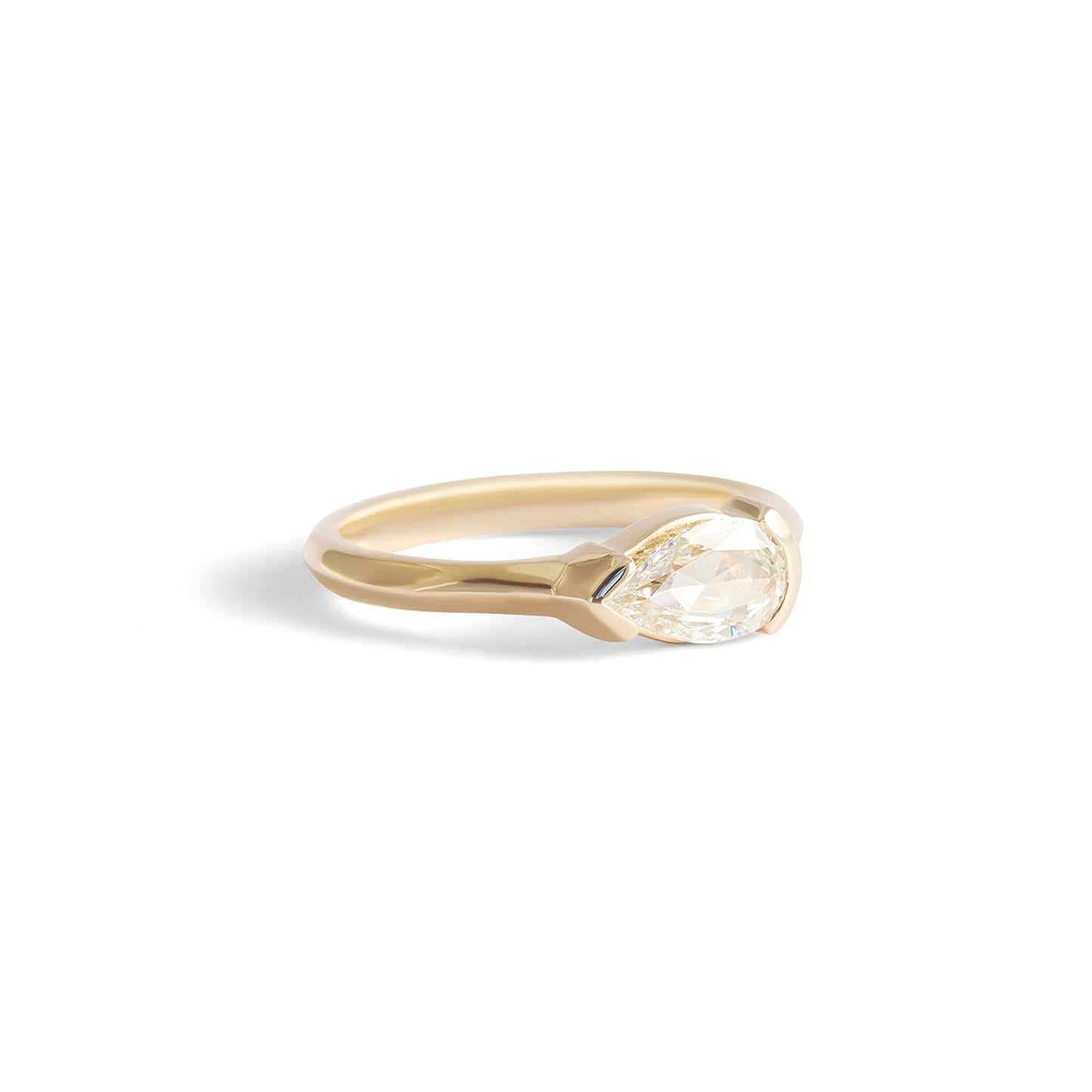 Sideways Ring / Pear Rose Cut Diamond 0.40ct - Goldpoint Studio - Greenpoint, Brooklyn - Fine Jewelry